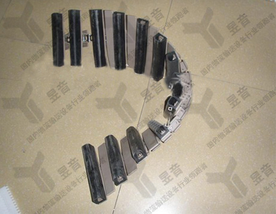 簡述鏈板輸送機如何選擇合適的塑料鏈板？